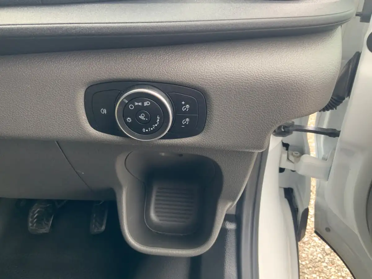 2021-ford-transit-20tdci-350-l3h2-leader-130pseu6dt-panel-van-big-22