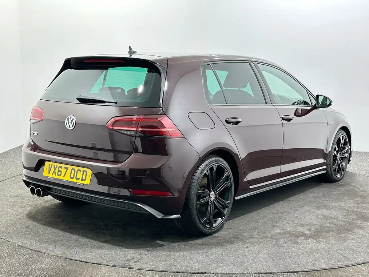 2017-volkswagen-golf-20tdi-gtd-ss-hatchback-5d-big-6