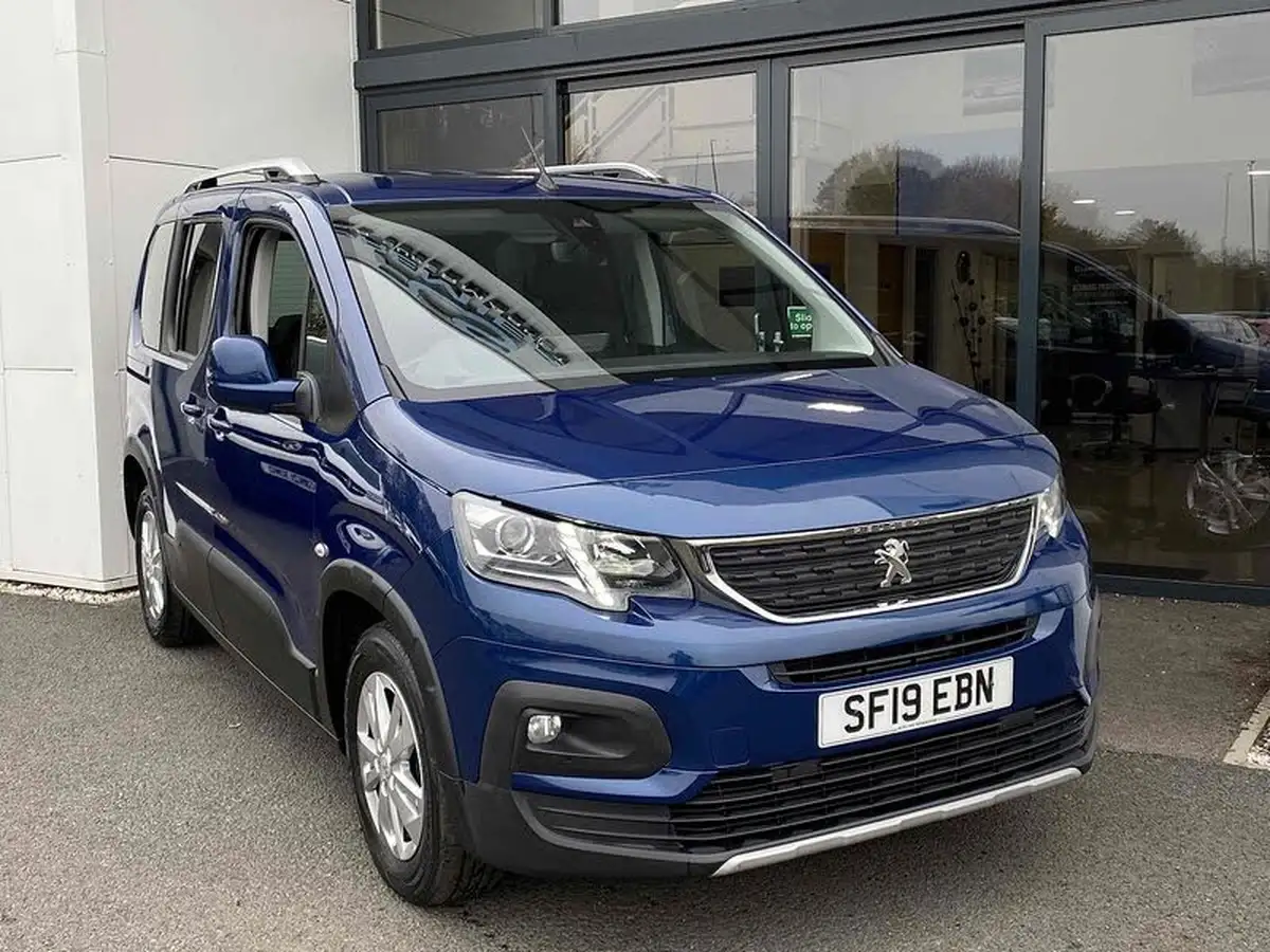 2019-peugeot-rifter-15-bluehdi-allure-100bhp-standard-big-2