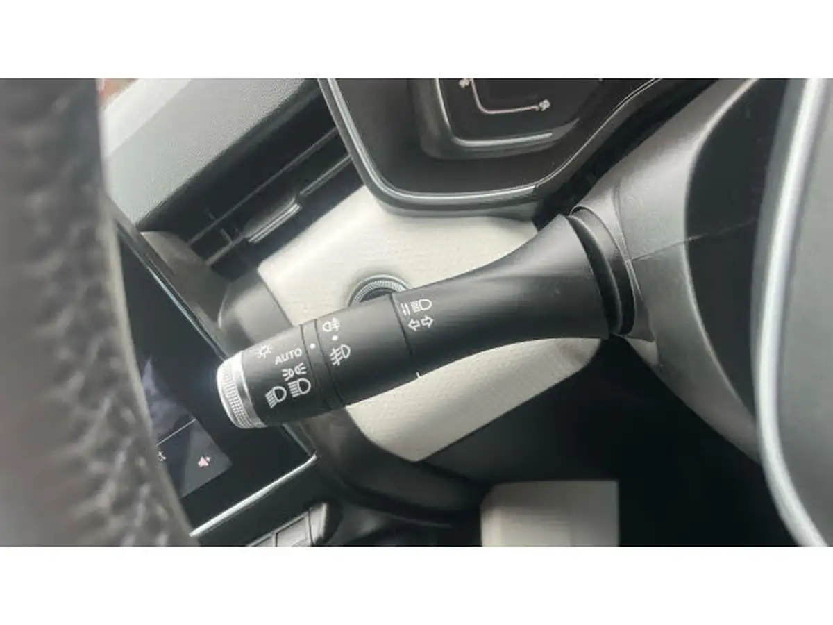 2020-renault-clio-10-tce-s-edition-100bhp-big-25