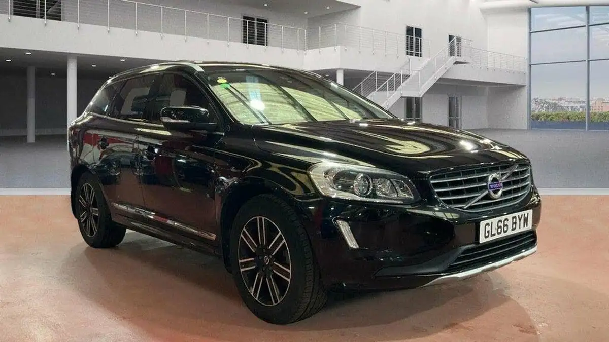 2016-volvo-xc60-24td-d5-se-lux-big-0