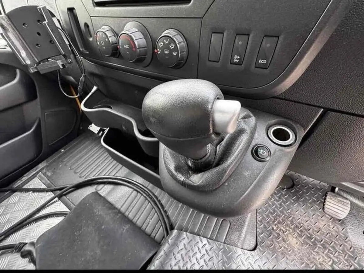 2019-renault-master-e-lm31-i-ze-business-76bhpfwd-auto-big-14