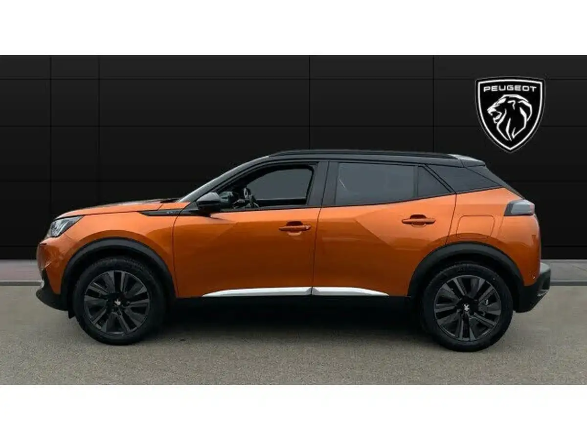 2022-peugeot-2008-suv-e-gt-premium-big-4