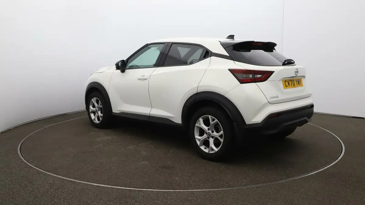 2021-nissan-juke-10-dig-t-n-connecta-117ps-dct-big-5