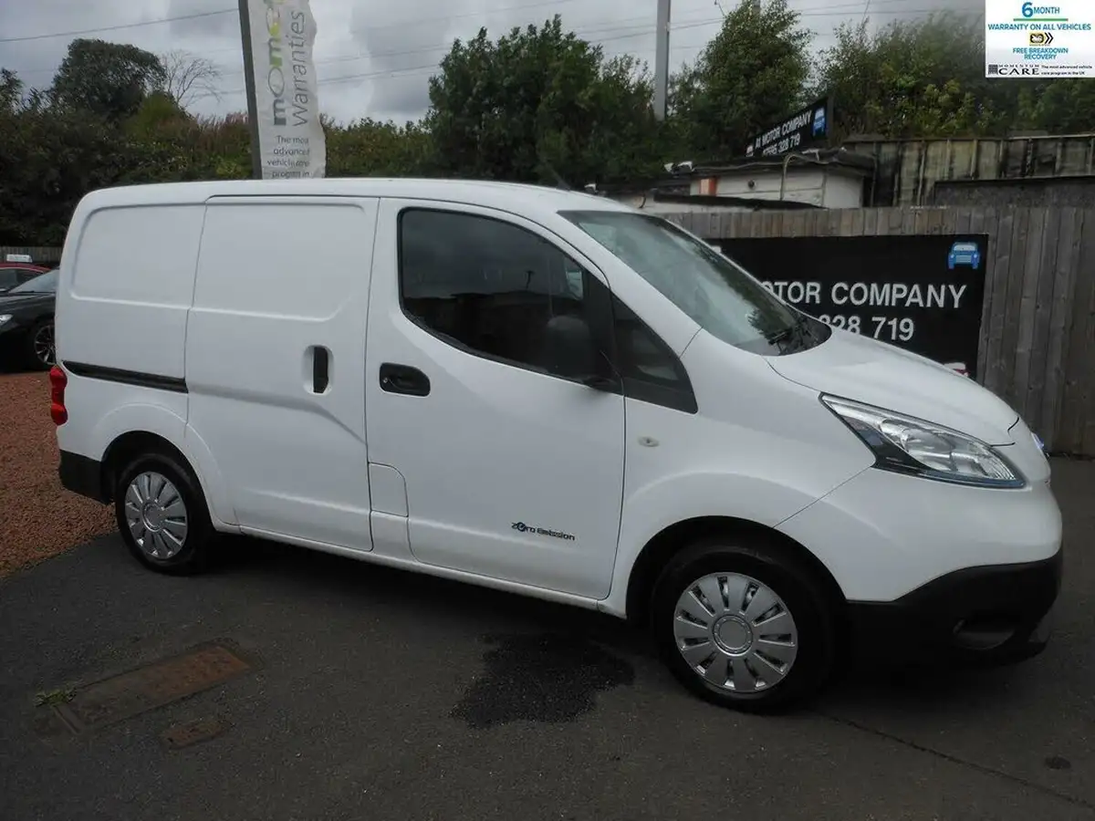 2016-nissan-env200-e-acenta-rapid-plus-panel-van-big-0
