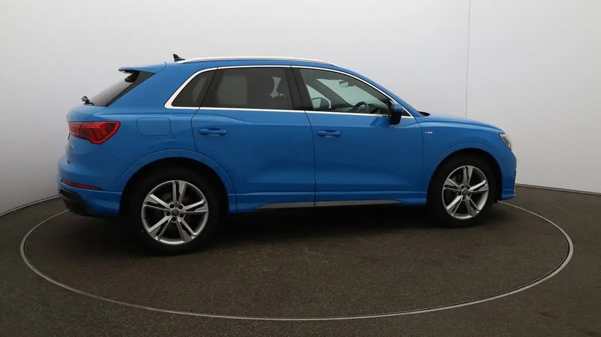 2019-audi-q3-20-40-tfsi-s-line-big-43