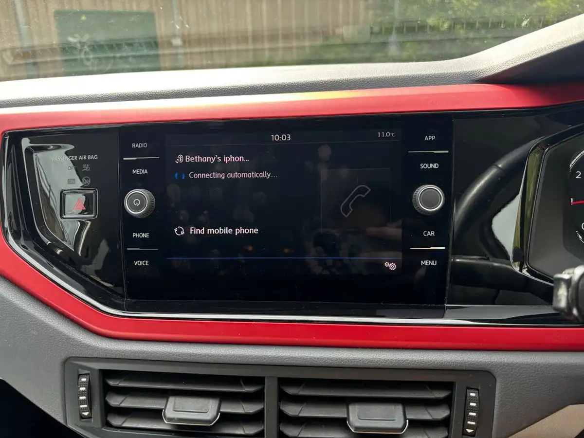 2019-volkswagen-polo-10-tsi-beats-big-32