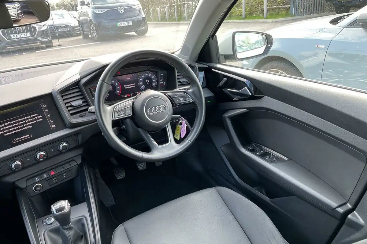 2020-audi-a1-10-25-tfsi-technik-big-30
