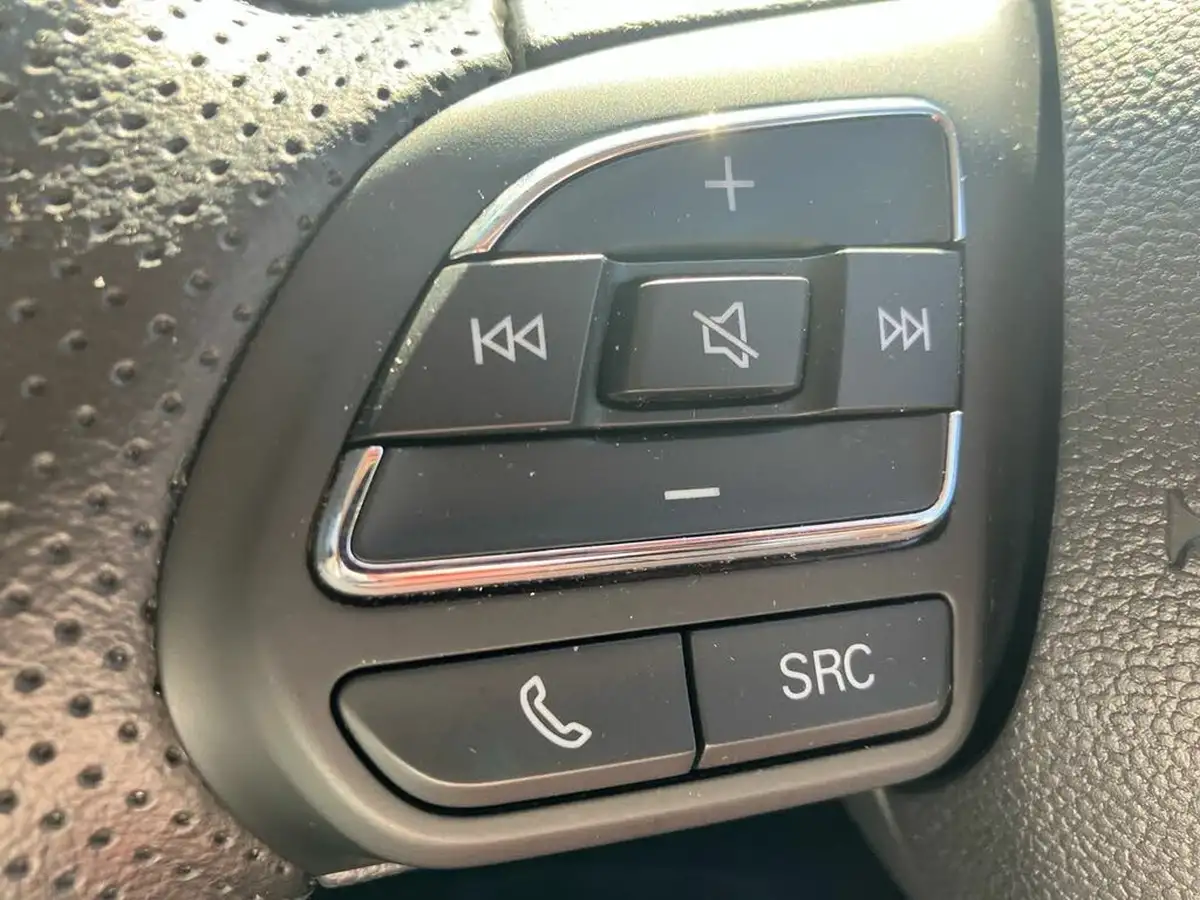 2022-mg-mg3-15-vti-tech-exclusive-nav-big-15