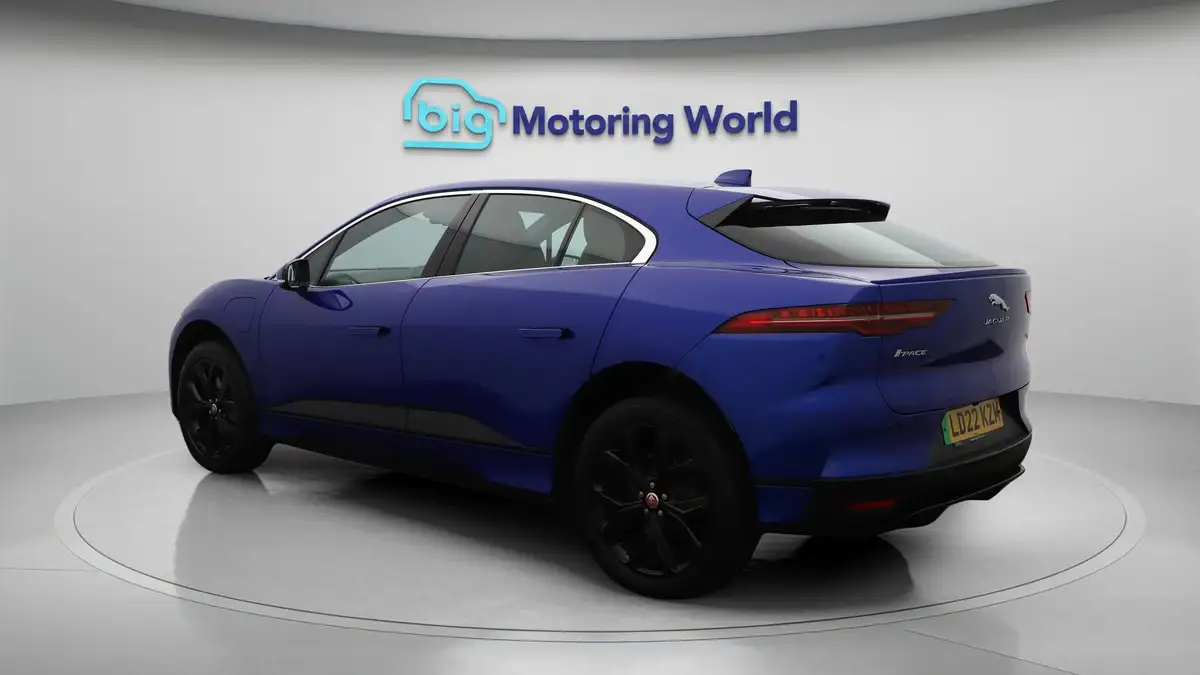 2022-jaguar-i-pace-ev400-hse-big-5