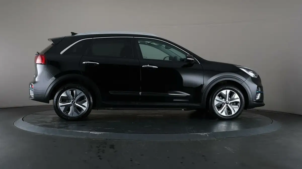 2022-kia-e-niro-ev-4-big-55