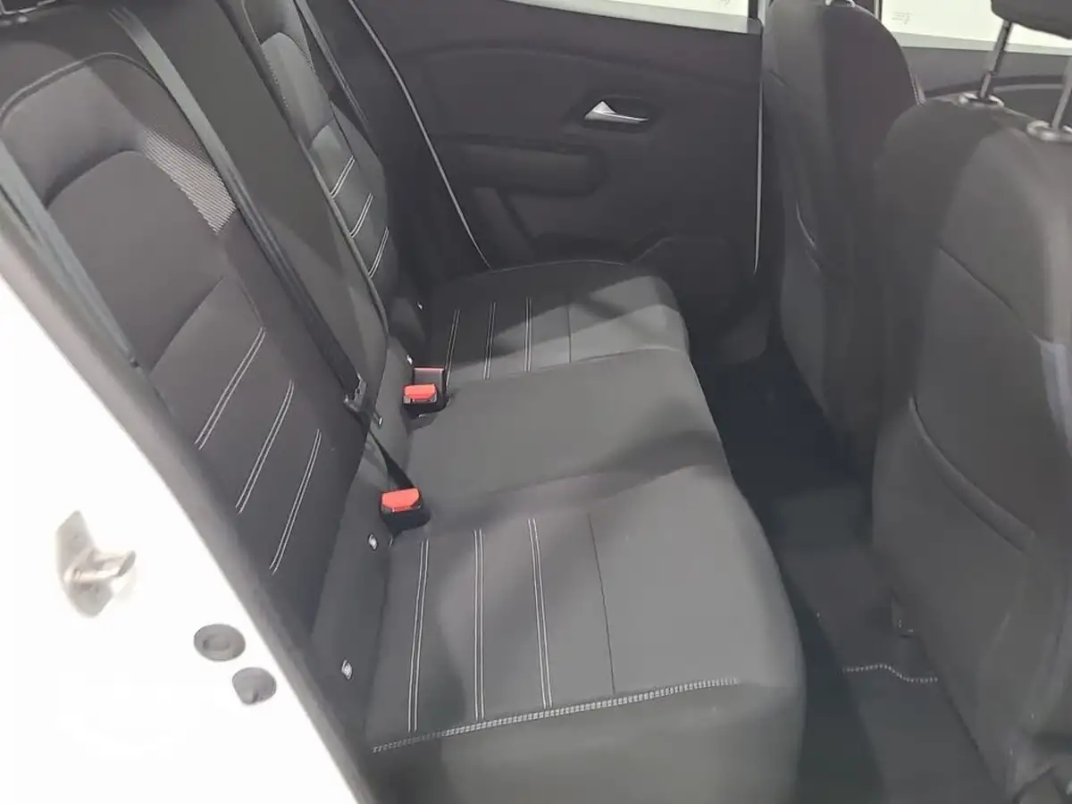 2022-dacia-sandero-10-tce-comfort-90bhp-cvt-big-19