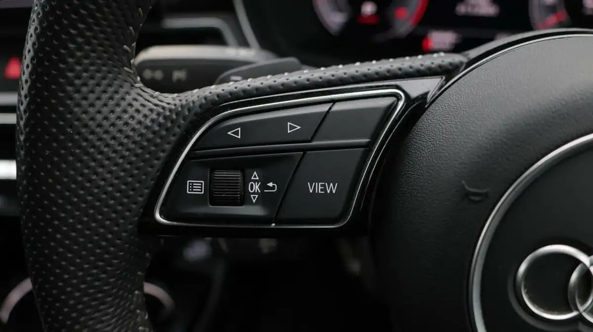 2020-audi-a4-20-35-tfsi-black-edition-s-tronic-big-25