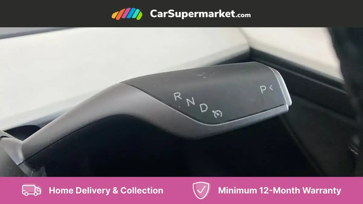 2022-tesla-model-y-e-long-range-big-23