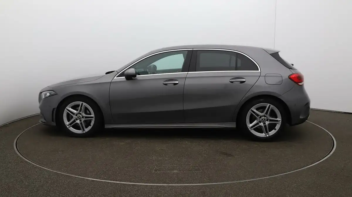 2020-mercedes-benz-a-class-13-a200-amg-line-premium-plus-hatchback-5d-7g-dct-big-57