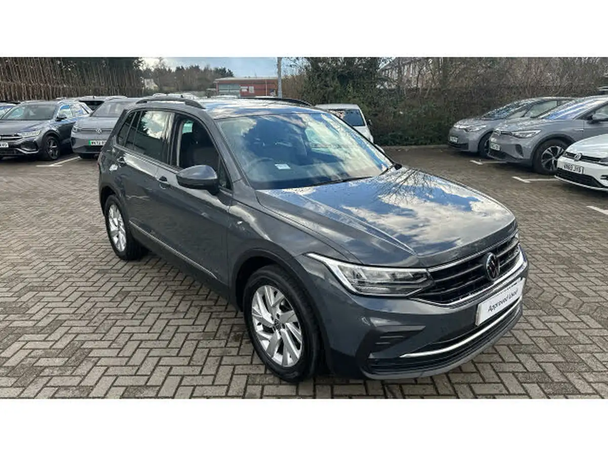 2022-volkswagen-tiguan-15-tsi-life-150ps-big-27