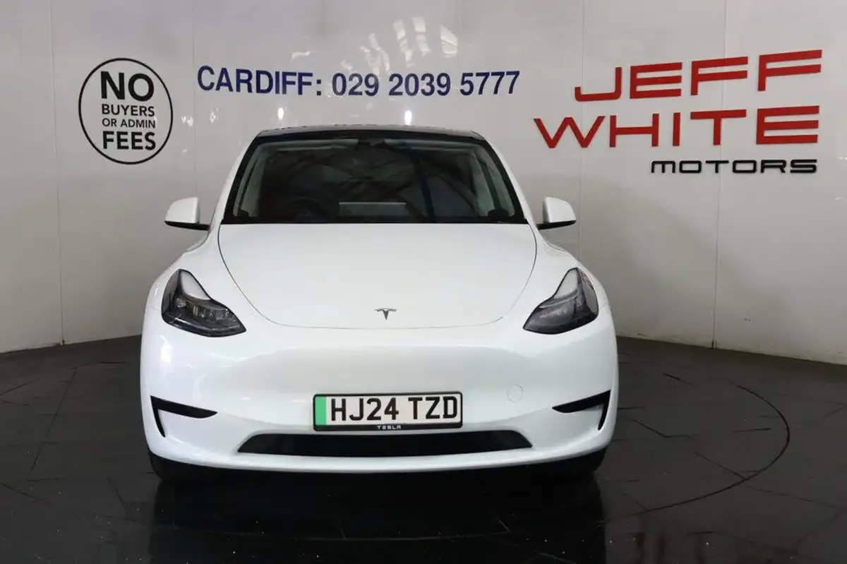 2024-tesla-model-y-e-rwd-big-3