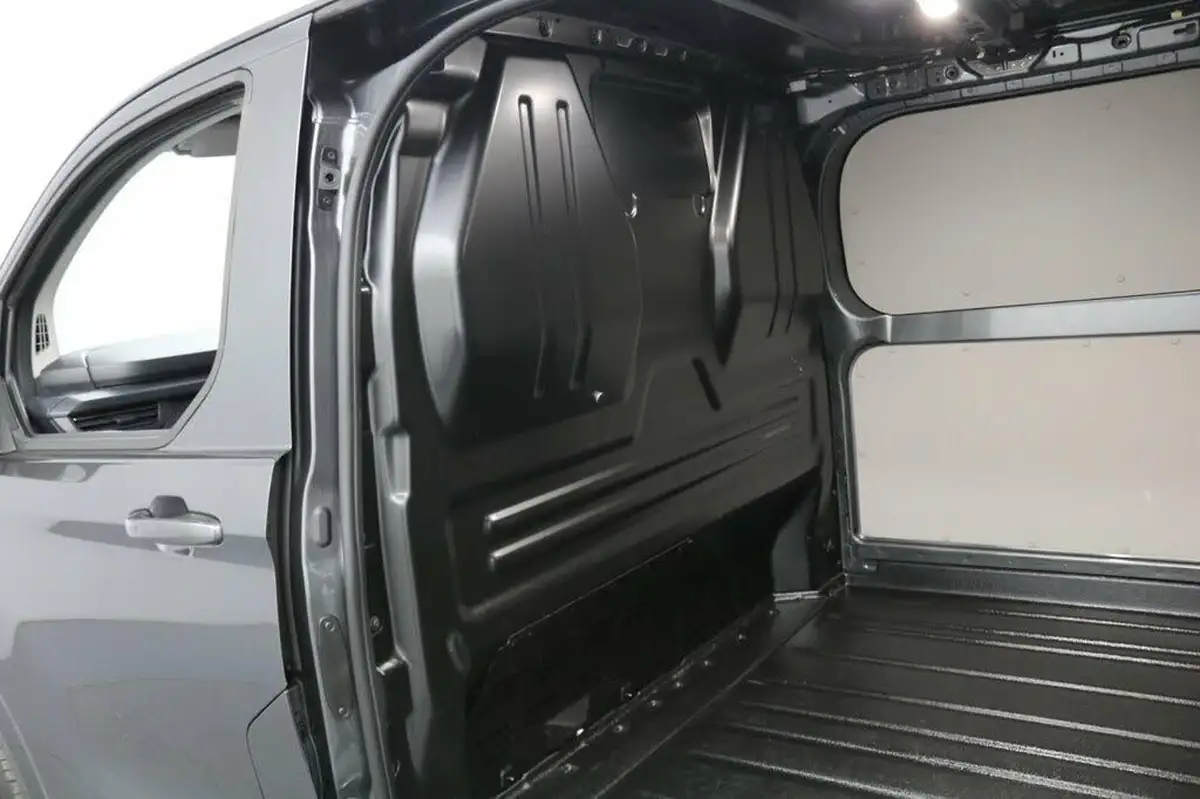 2023-ford-transit-custom-20tdci-320-l2h1-limited-136pseu6e-panel-van-1996cc-auto-big-13