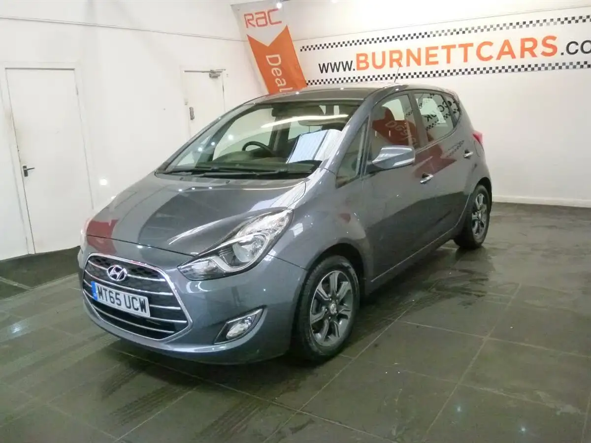 2015-hyundai-ix20-16-se-big-18