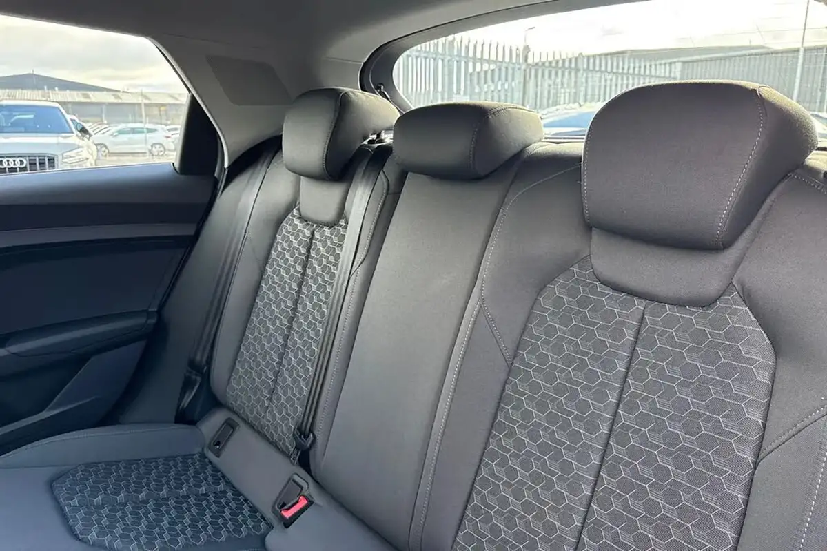 2025-audi-a1-10-30-tfsi-sport-big-17