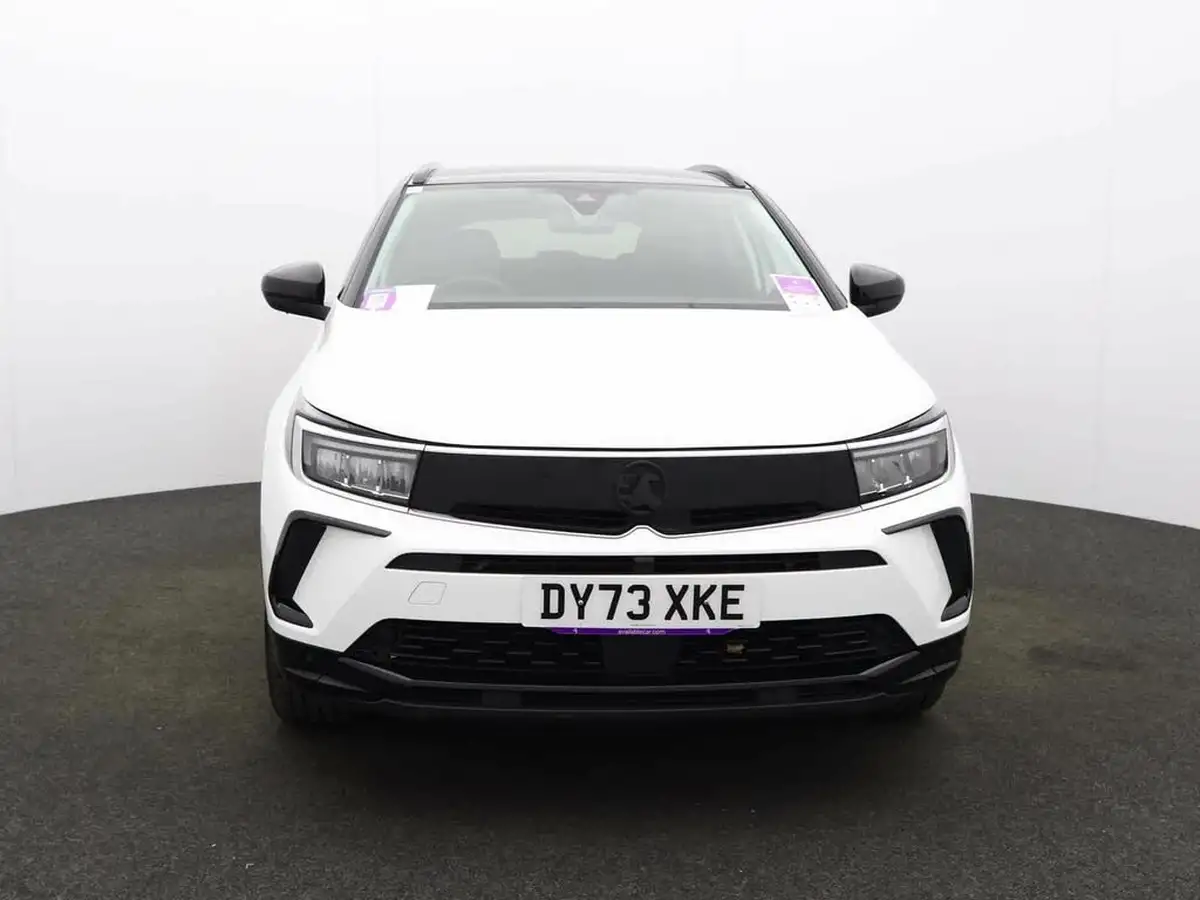 2023-vauxhall-grandland-12-gs-130ps-auto-big-1