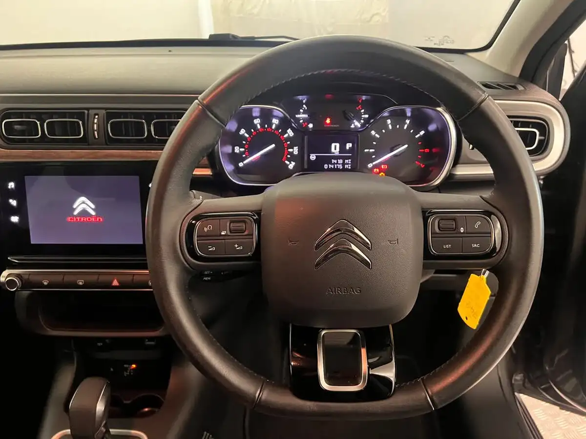 2020-citroen-c3-12-puretech-flair-plus-110ps-eat6-big-8