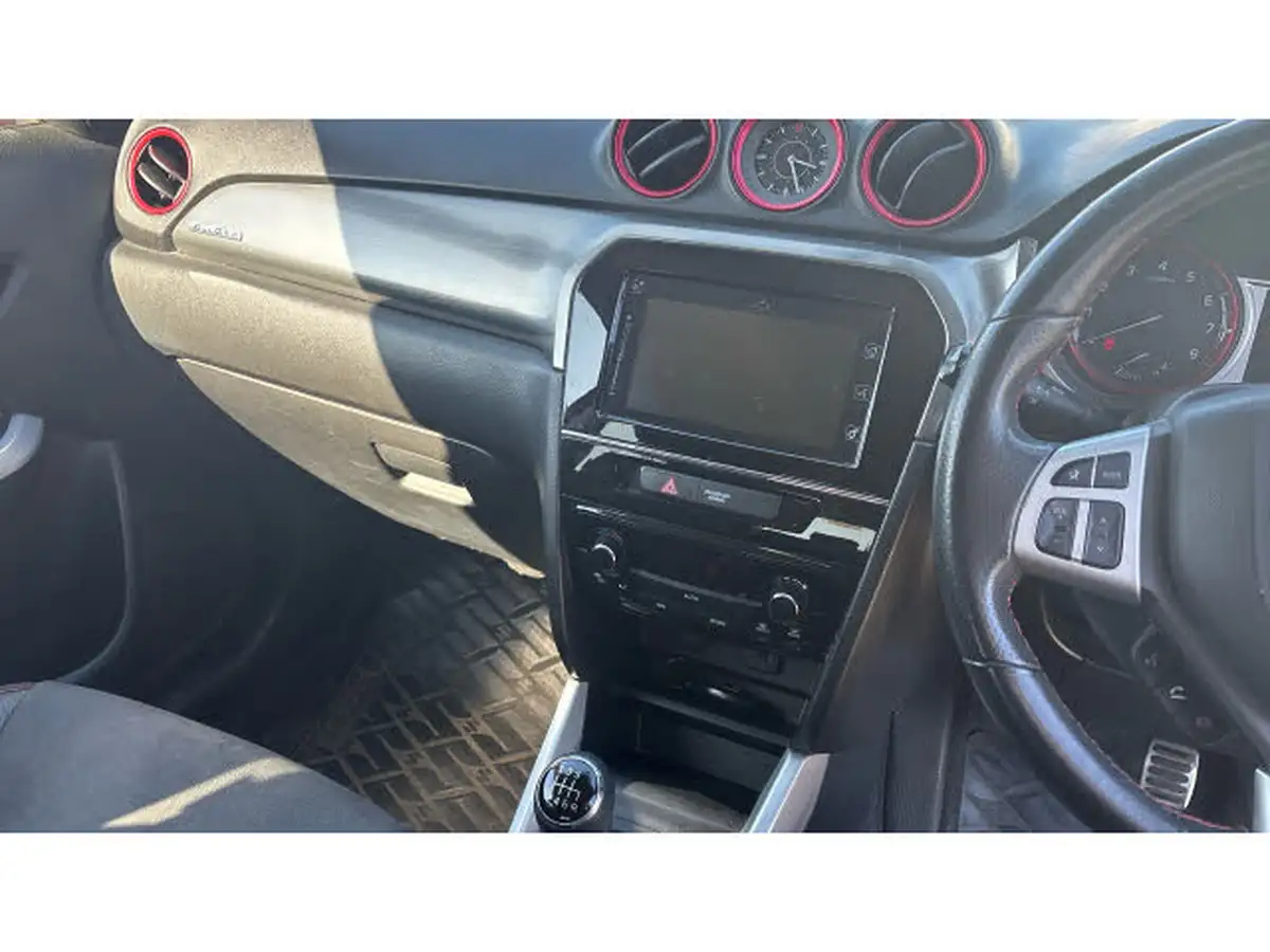2016-suzuki-vitara-14-boosterjet-s-big-13