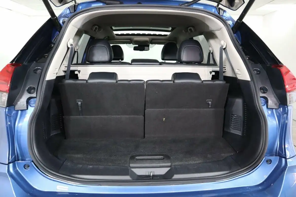 2019-nissan-x-trail-17dci-tekna-7-seat-big-45