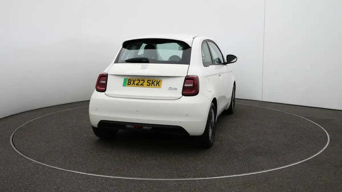 2022-fiat-500-e-icon-117bhp-big-48
