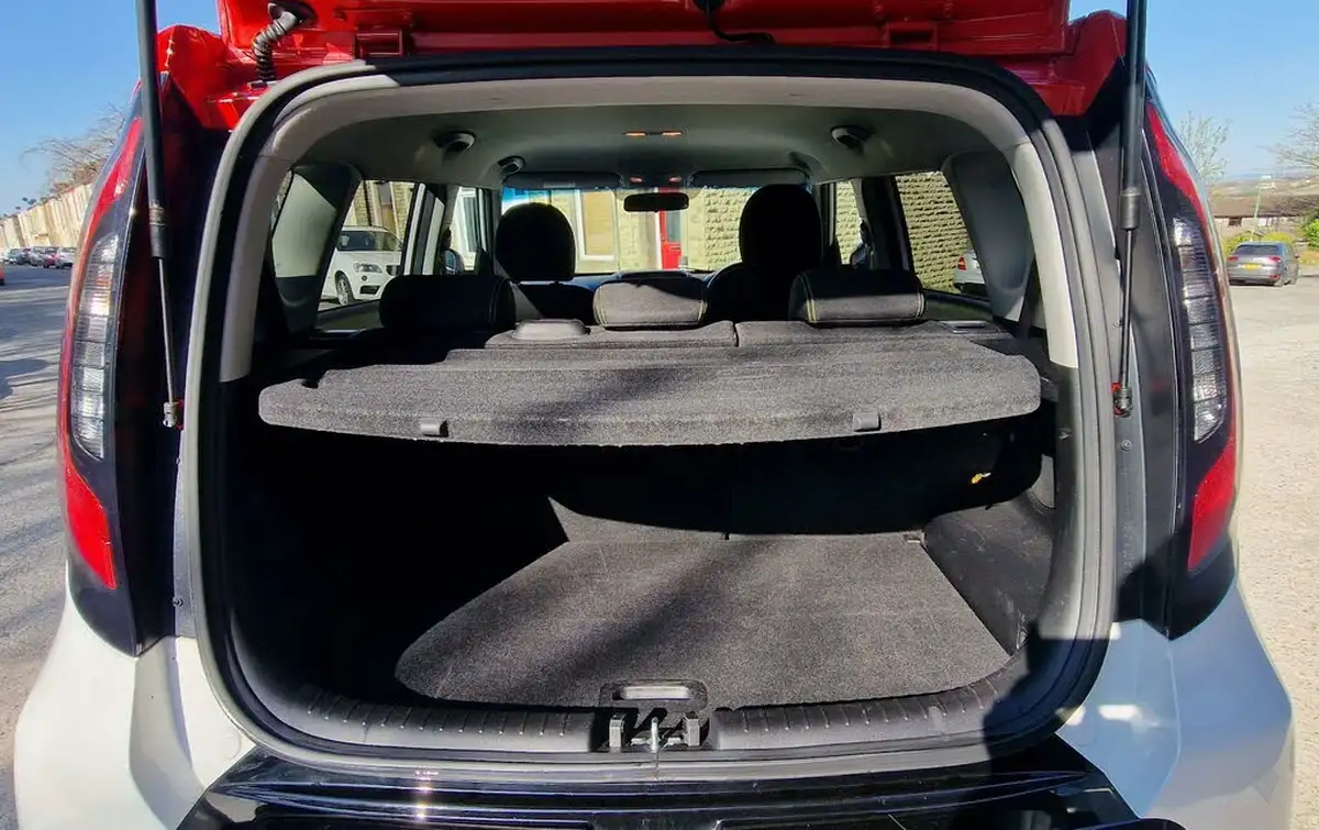 2016-kia-soul-16crdi-mixx-dct-big-27