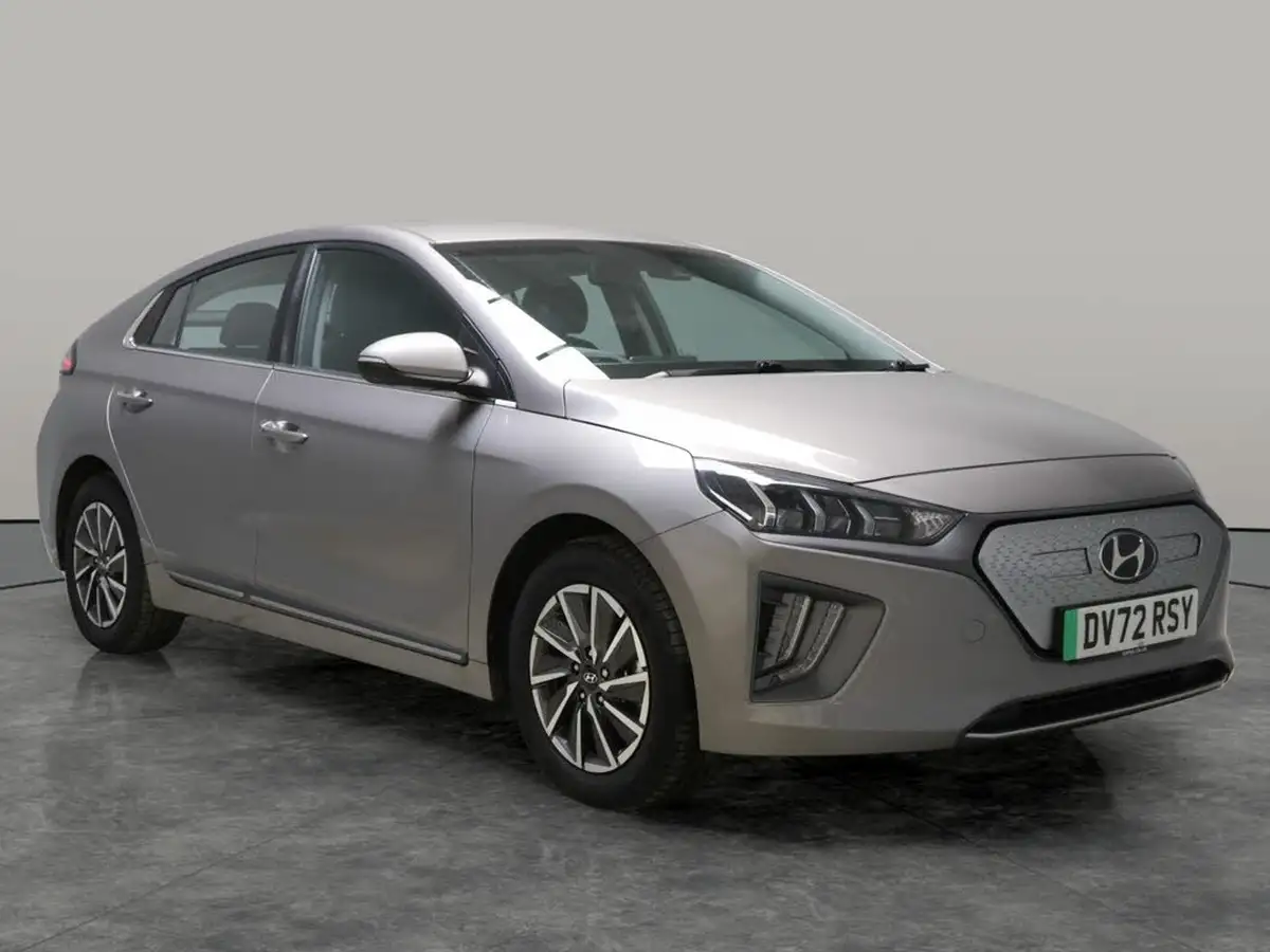 2022-hyundai-ioniq-e-premium-electric-big-8