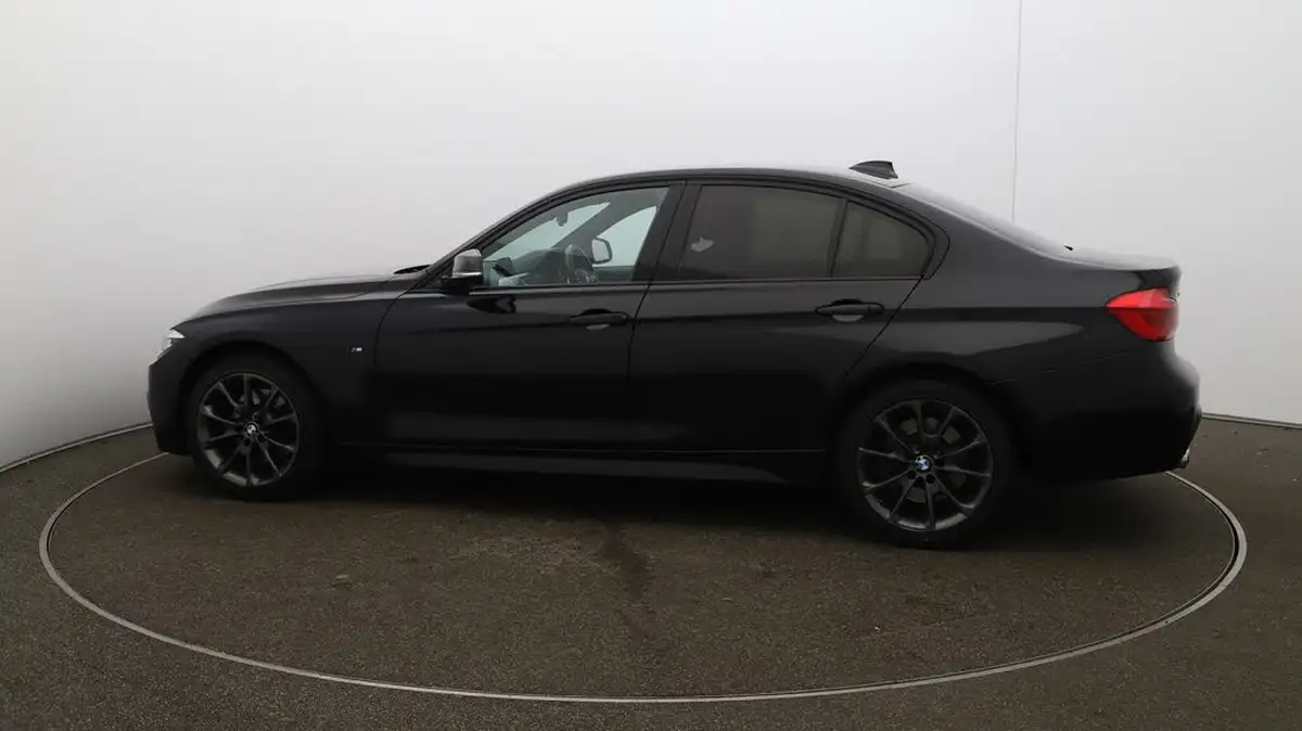 2017-bmw-3-series-30td-330d-xdrive-m-sport-saloon-4d-big-49