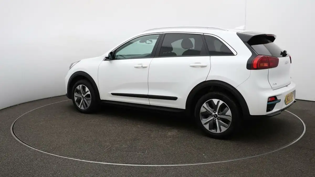 2022-kia-niro-ev-e-2-big-27