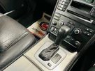 2011-volvo-xc90-small-13
