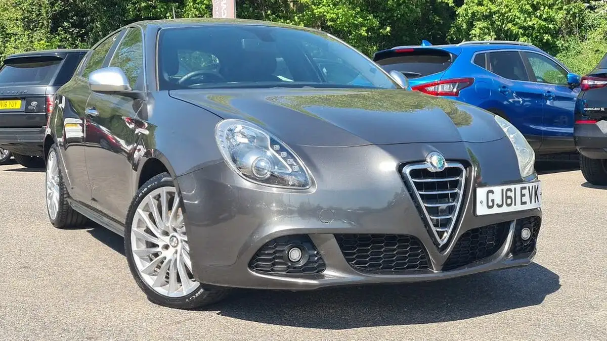 2011-alfa-romeo-giulietta-14-veloce-multiair-170bhp-big-0