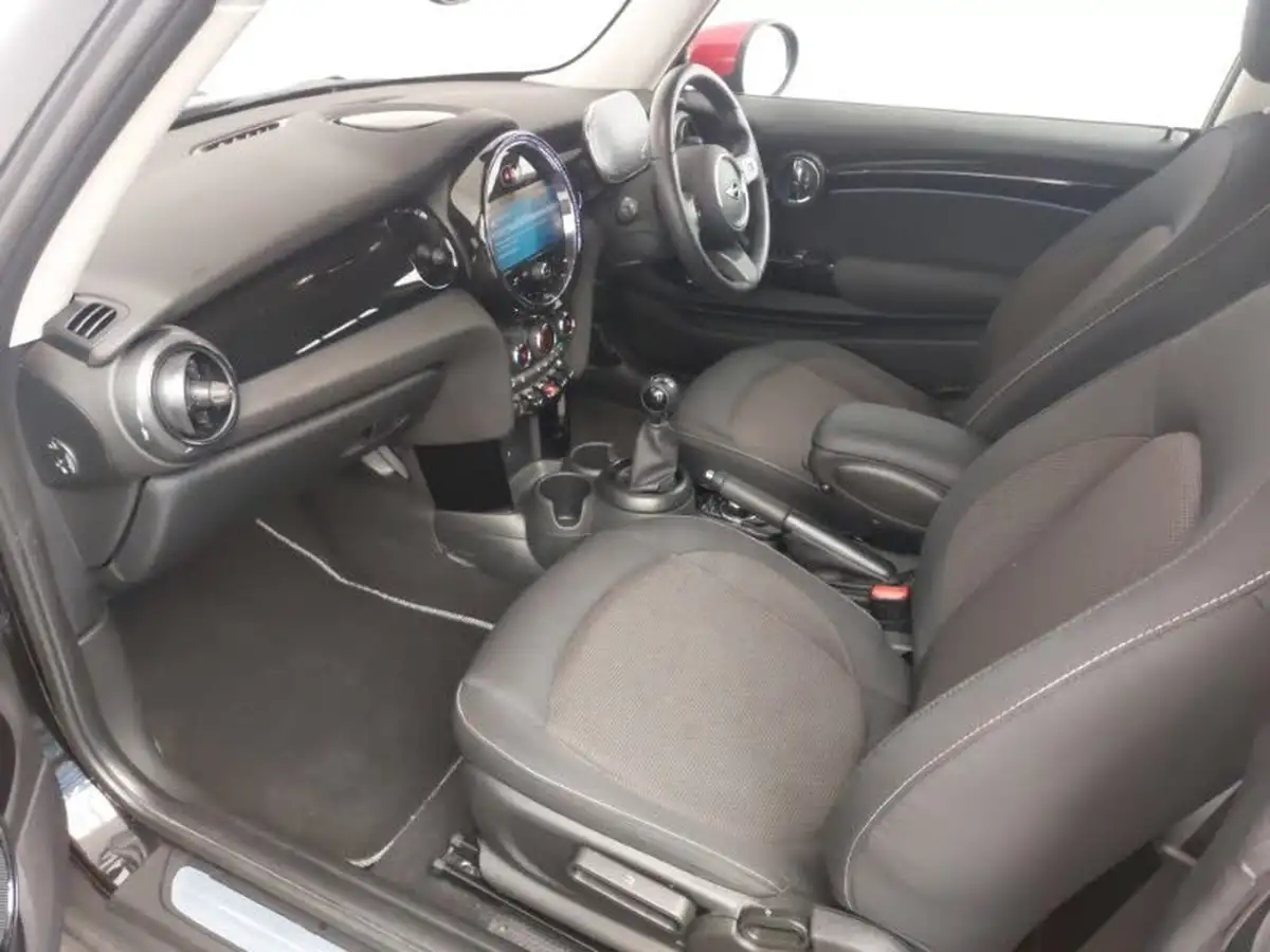 2023-mini-cooper-15-cooper-classic-premium-manual-hatchback-3d-big-6