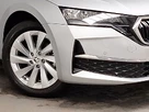 2024-skoda-octavia-20tdi-se-l-150ps-estate-dsg-small-8