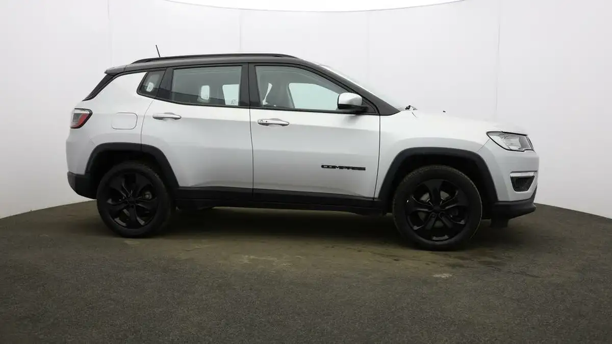 2021-jeep-compass-14-multiair-ii-night-eagle-big-43
