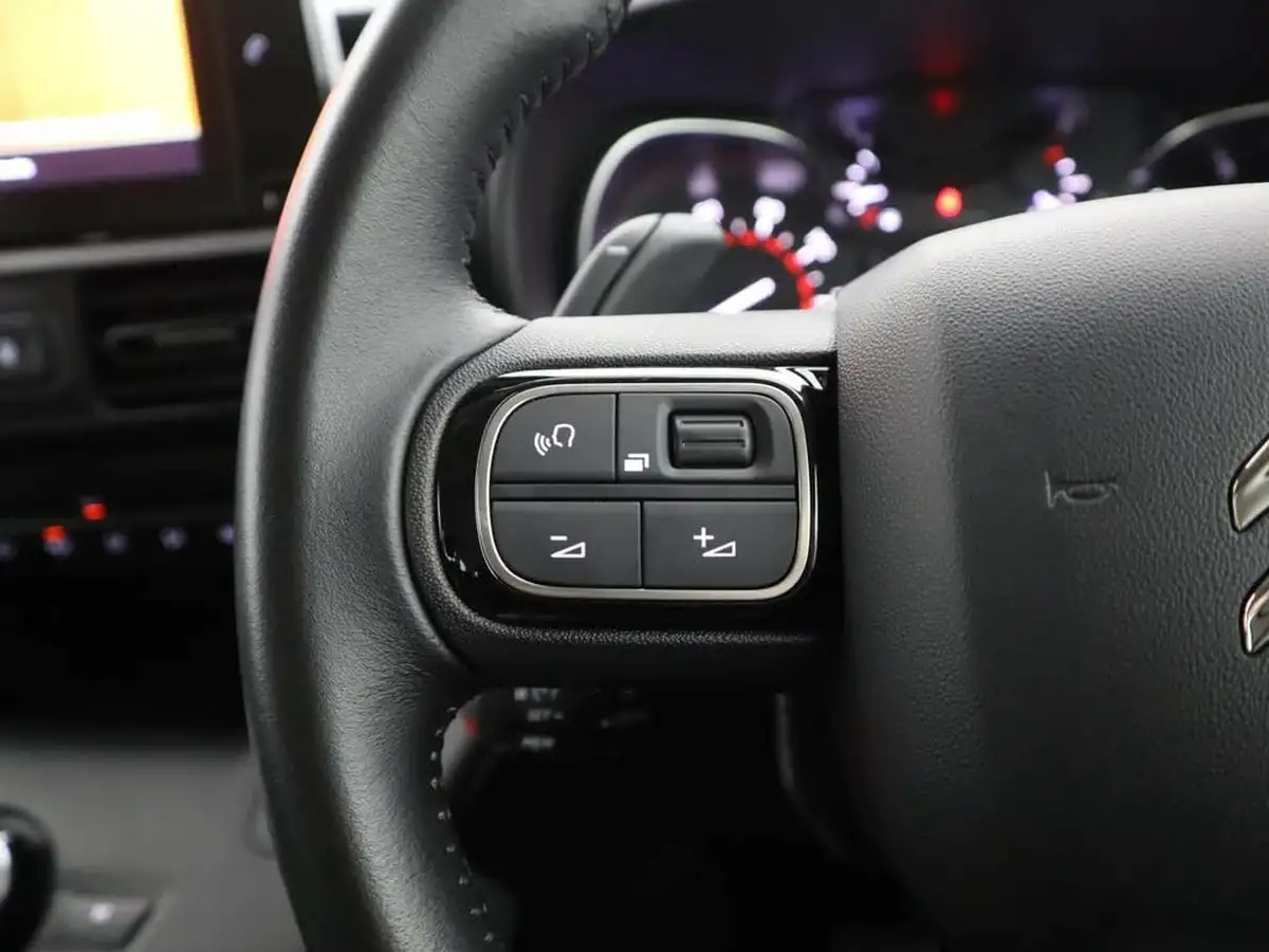 2019-citroen-berlingo-15bluehdi-flair-m-size-130ps-eat8-big-22