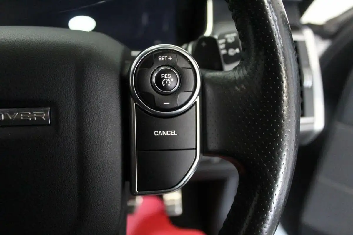 2015-land-rover-range-rover-sport-30-sd-v6-hse-dynamic-292ps-4x4-big-40