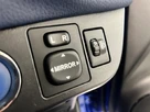 2017-toyota-yaris-15-vvt-i-yellow-bi-tone-limited-edition-hybrid-small-21