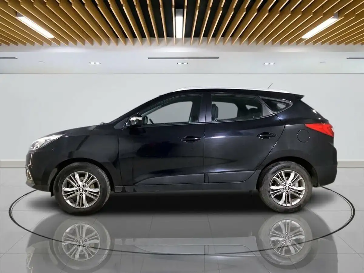 2014-hyundai-ix35-16-se-big-4
