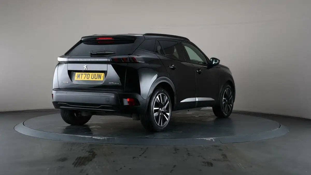 2020-peugeot-2008-suv-e-gt-big-61