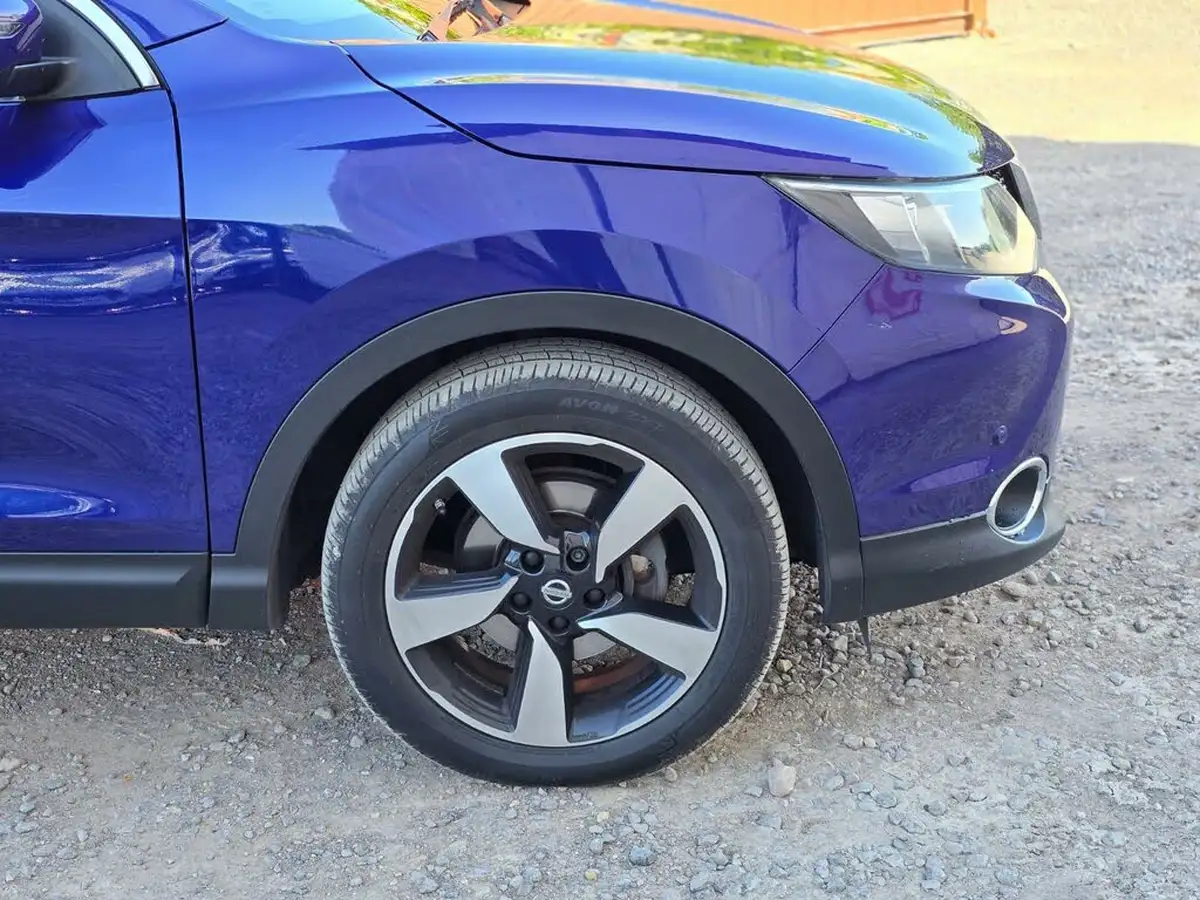 2016-nissan-qashqai-12-dig-t-n-connecta-xtronic-cvt-big-39