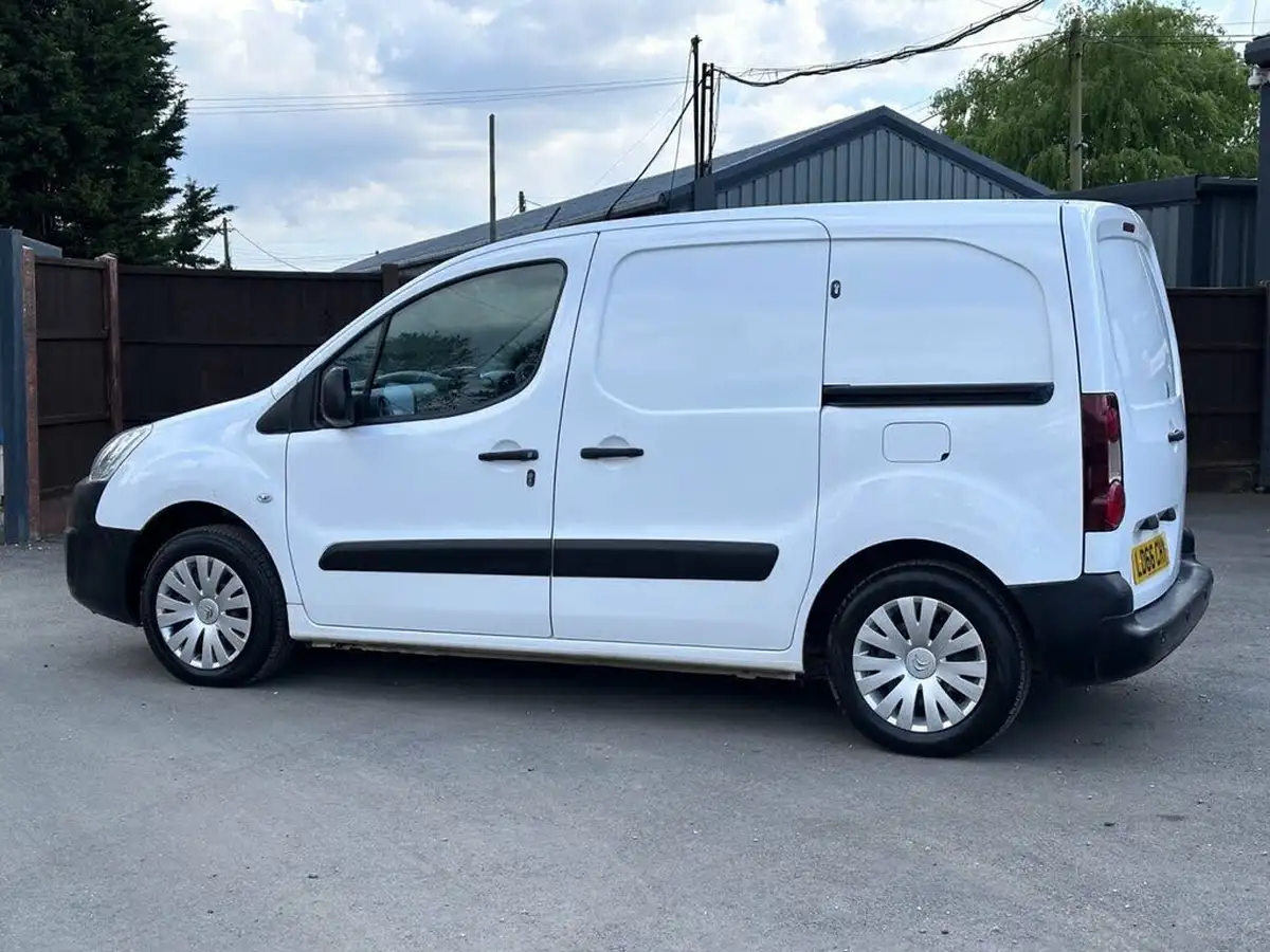 2016-citroen-berlingo-16td-l1625-enterprise-special-edition-16bluehdi-75eu6-panel-big-8