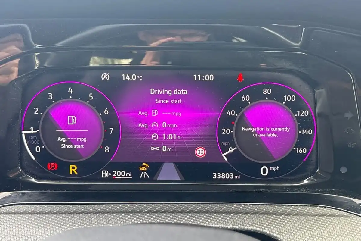 2022-volkswagen-golf-15-etsi-r-line-150ps-hatchback-big-55