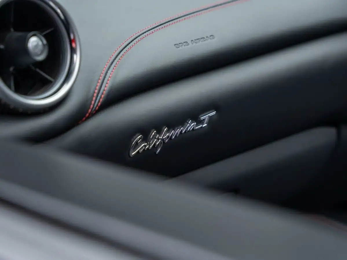 2015-ferrari-california-39-t-big-48