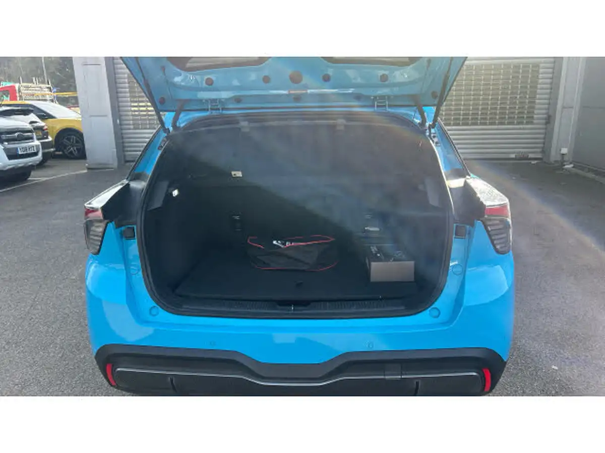 2023-mg-mg4-e-trophy-ev-203ps-long-big-3