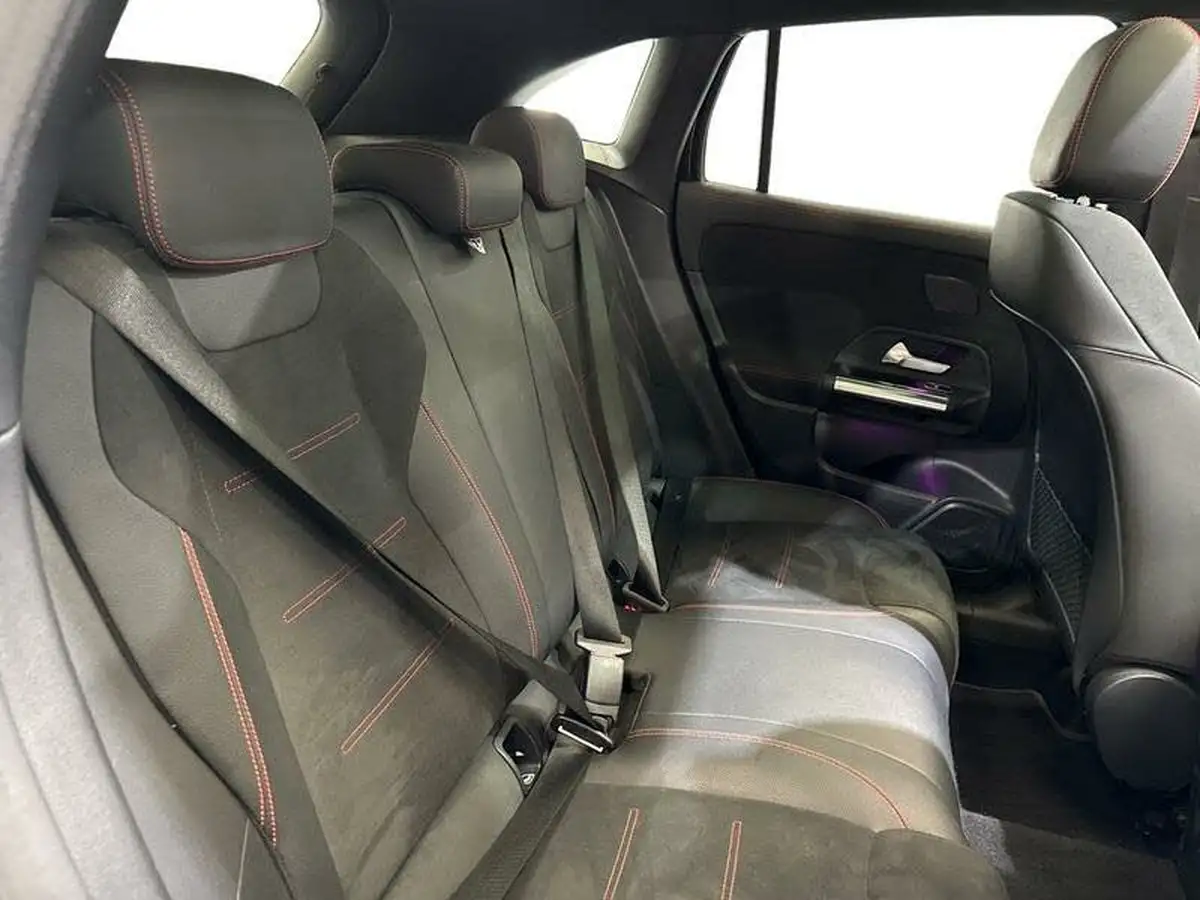 2021-mercedes-benz-gla-class-20d-gla-220d-amg-line-premium-plus-big-10