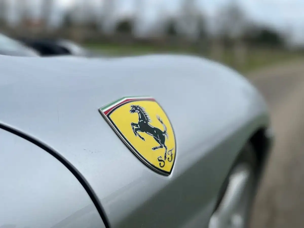 2003-ferrari-360-36-modena-big-10